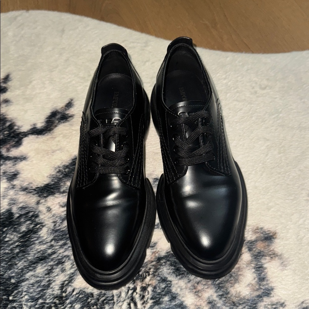 Emporio Armani Sleek Lug Sole Oxford Shoes - Picture 4 of 8